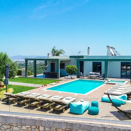 Mythic Olive - Heated Pool - Amazing View Villa Perivolia (Theriso)