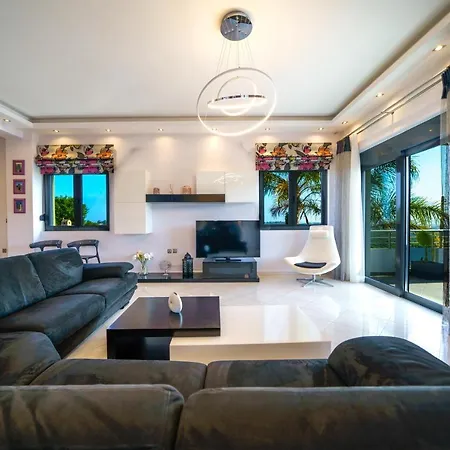 Villa Mythic Olive - Heated Pool - Amazing View *